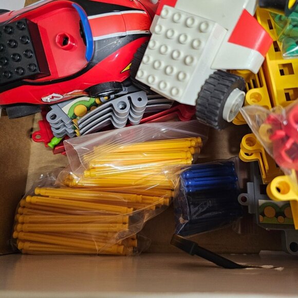 K'nex Mario Kart Wii Mario Circuit Ultimate Building Set Incomplete - Picture 7 of 7